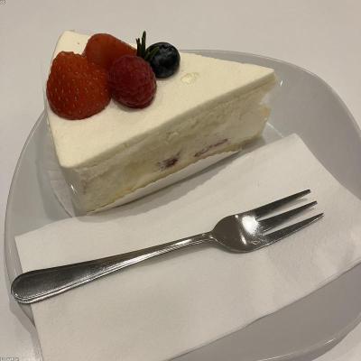 Strawberry Fresh Cream Cake